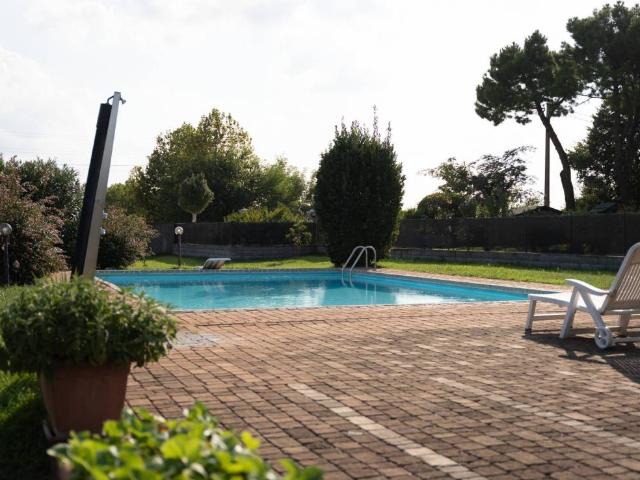 Villa in vendita a Calcinato BS