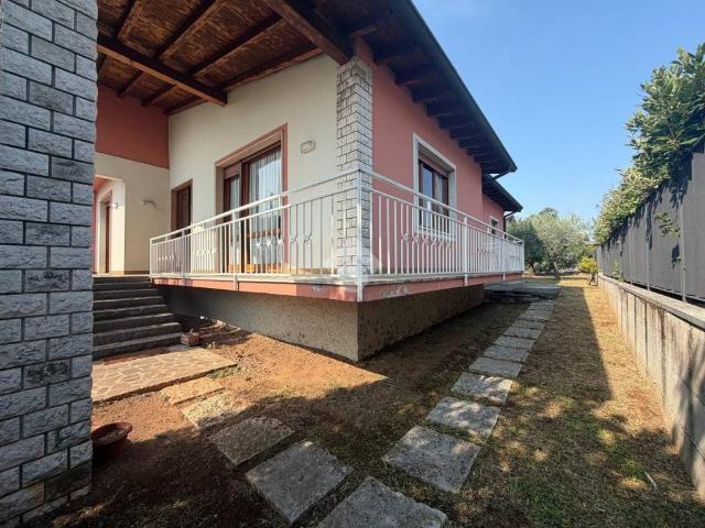 Villa in vendita a Calcinato BS