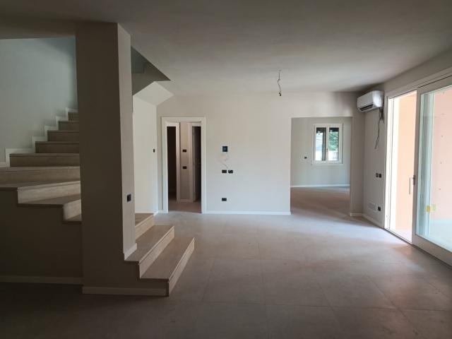VILLA in VENDITA a CALCINATO di 4 vani