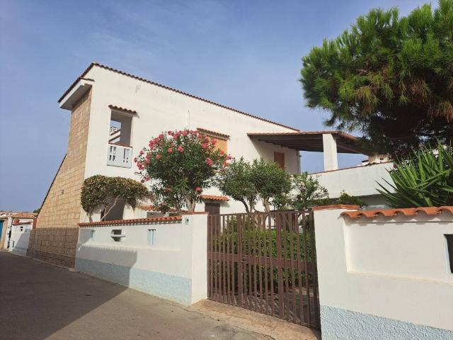 Villa in vendita a Calasetta CI