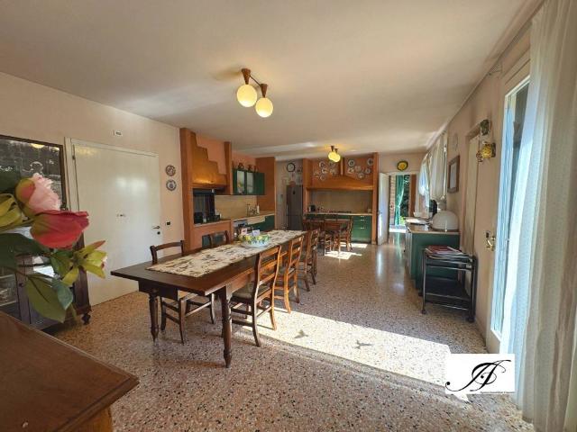 Villa in vendita a Caldogno VI