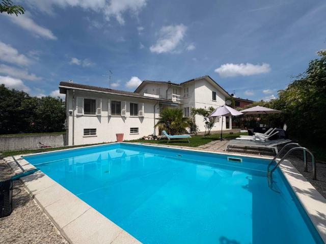 Villa in vendita a Calendasco PC