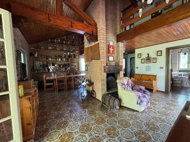 Villa in vendita a Calestano PR