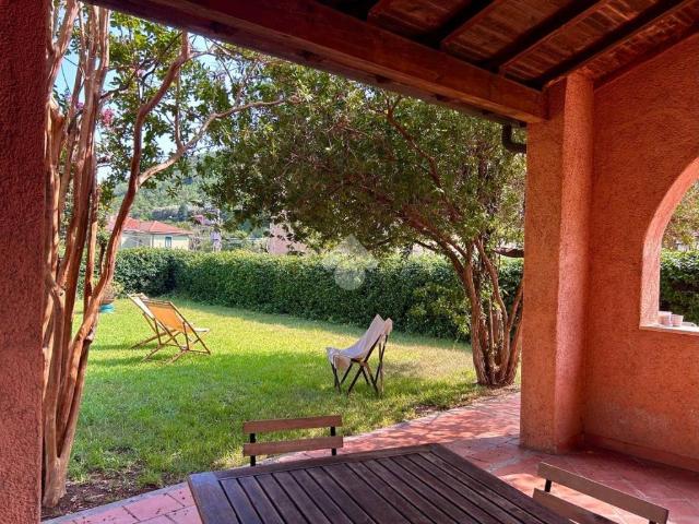 Villa in vendita a Calice Ligure SV