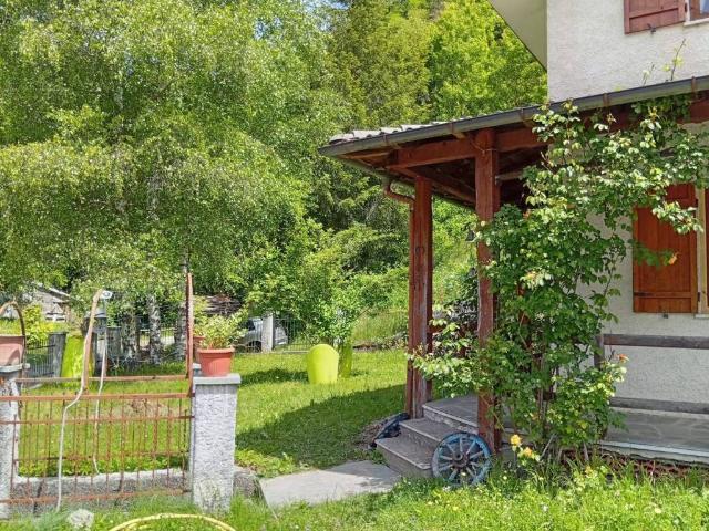 Villa in vendita a Calizzano SV