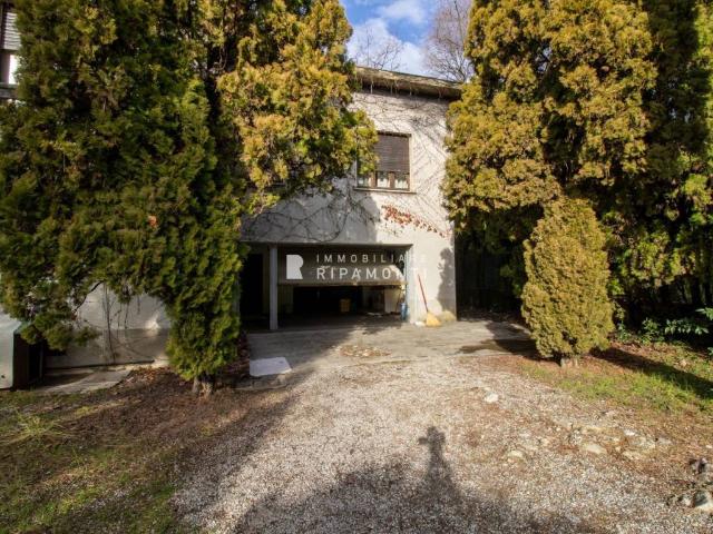 Villa in vendita a Calolziocorte LC