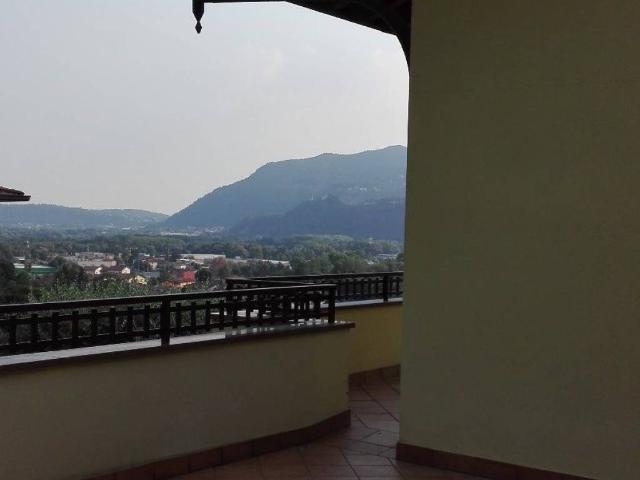 Villa in vendita a Calolziocorte LC