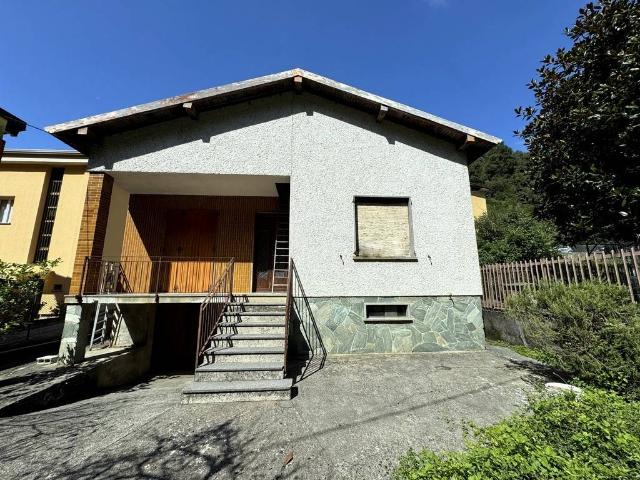 Villa in vendita a Calolziocorte LC