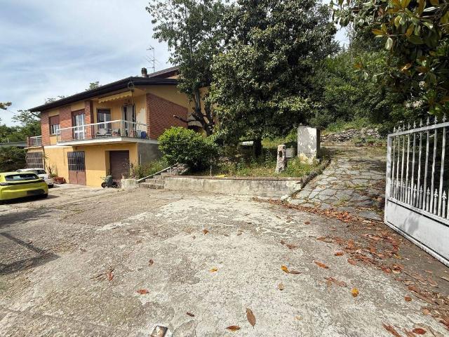 Villa in vendita a Calliano AT