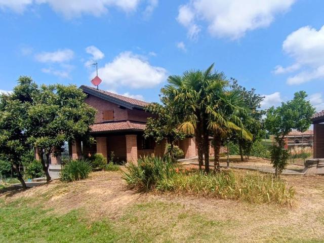 Villa in vendita a Calliano AT