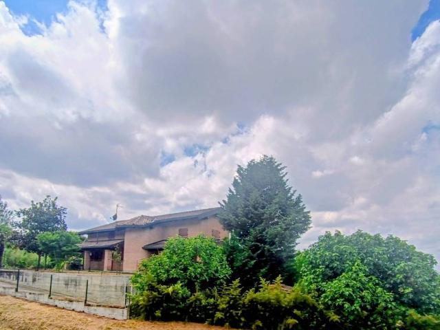 Villa in vendita a Calliano AT