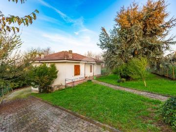 Villa in vendita a Calliano AT