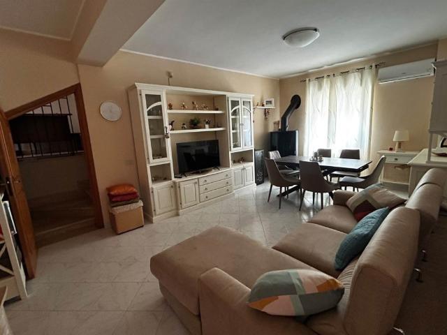 Villa in vendita a Caltanissetta