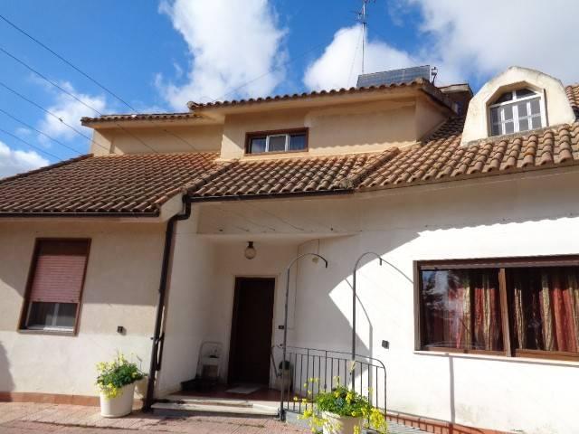 Villa in vendita a Caltanissetta CL