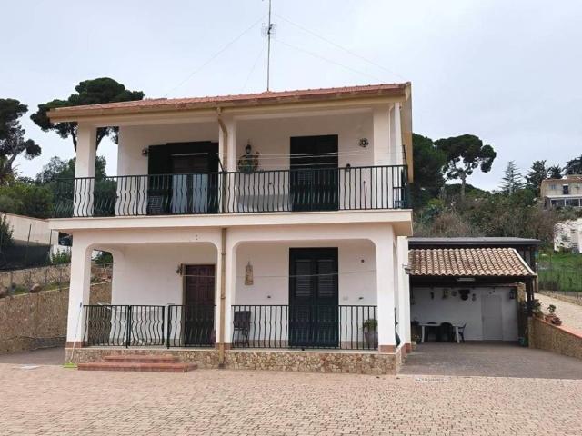 Villa in vendita a Caltanissetta CL