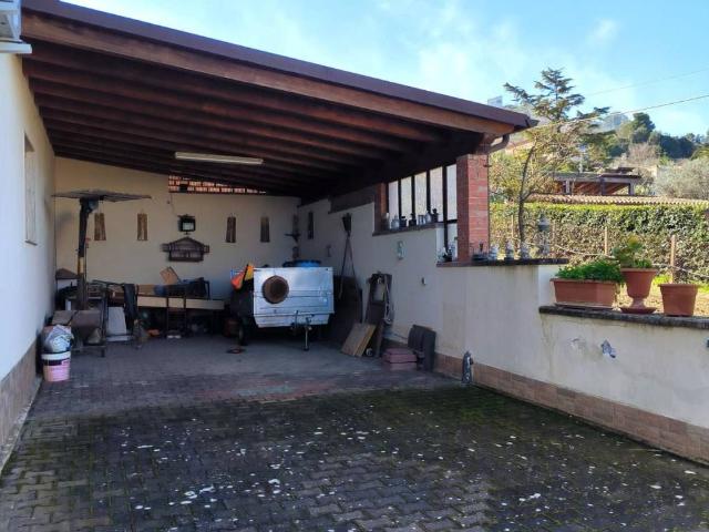 Villa in vendita a Caltanissetta CL