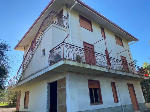 Villa in vendita a Caltanissetta CL