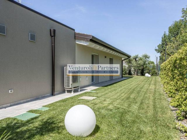 Villa in vendita a Calvagese della Riviera BS