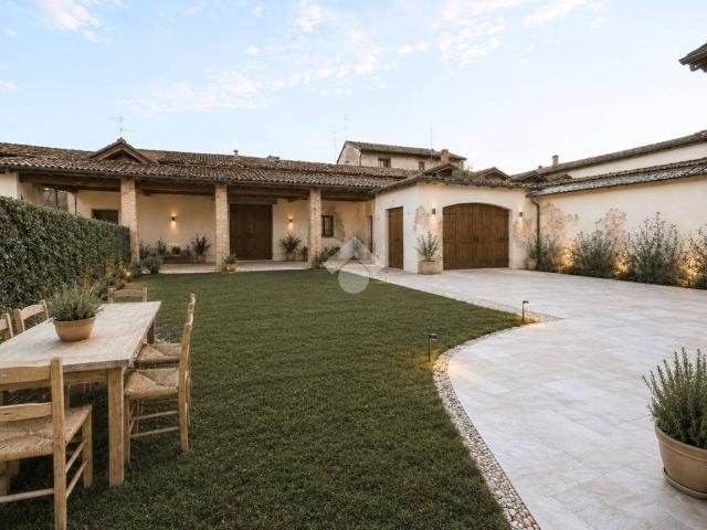 Villa in vendita a Calvenzano BG