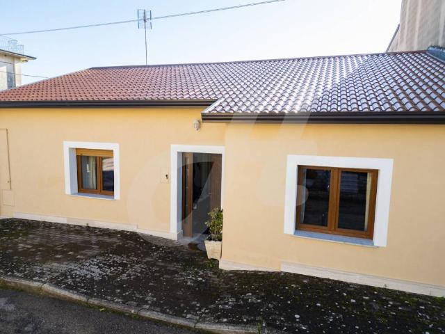 Villa in vendita a Calvi BN