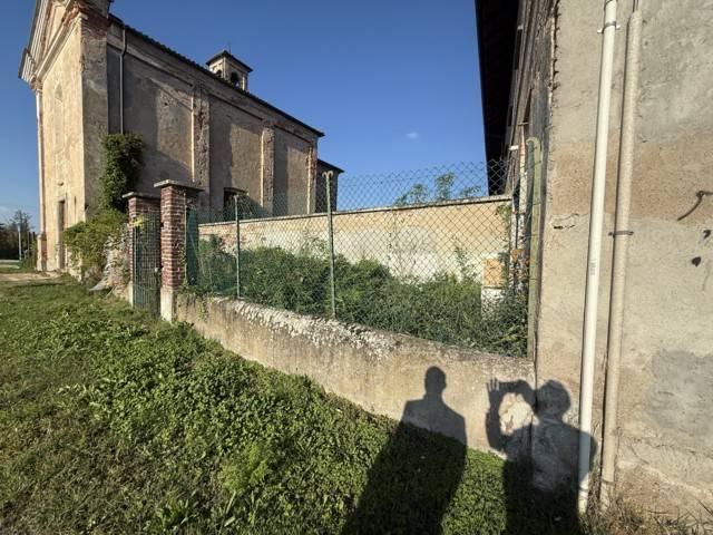 Villa in vendita a Calvignasco MI