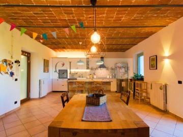 Villa in vendita a Camagna Monferrato AL