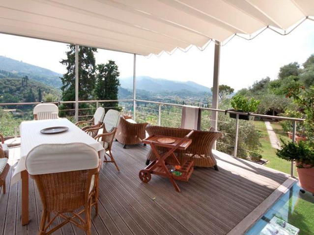 Villa in vendita a Camaiore