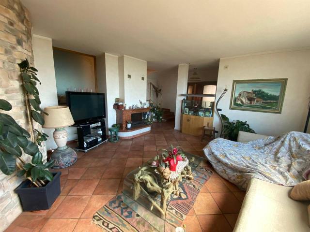 Villa in vendita a Camaiore