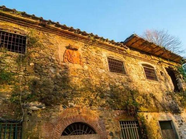 Villa in vendita a Camaiore LU