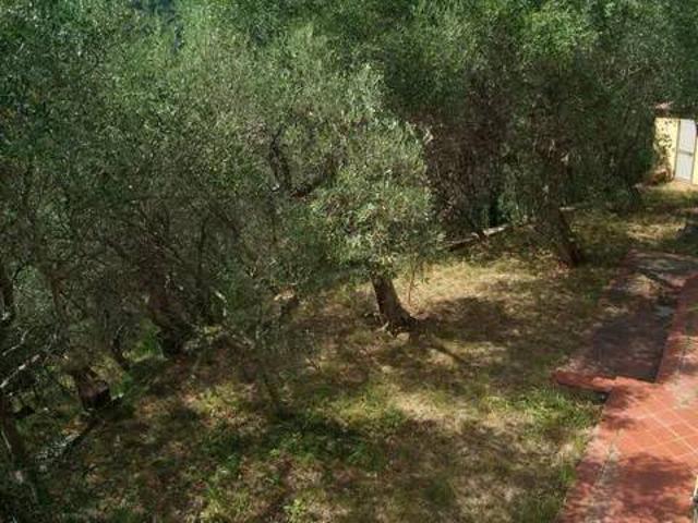 Villa in vendita a Camaiore LU
