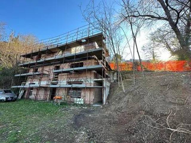 Villa in vendita a Camaiore LU