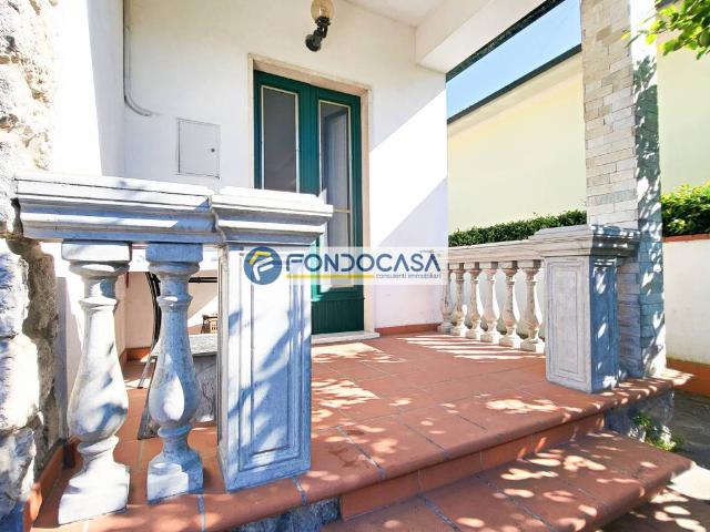 Villa in vendita a Camaiore LU