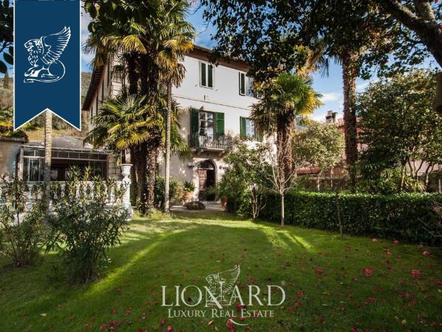 Villa in vendita a Camaiore LU