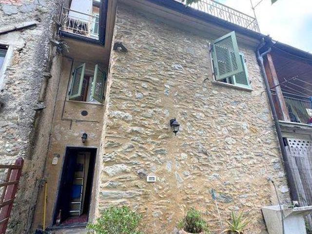 Villa in vendita a Camaiore LU