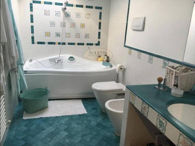 Villa in vendita a Camaiore LU