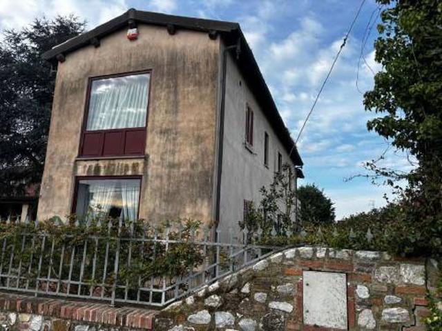 Villa in vendita a Camaiore LU