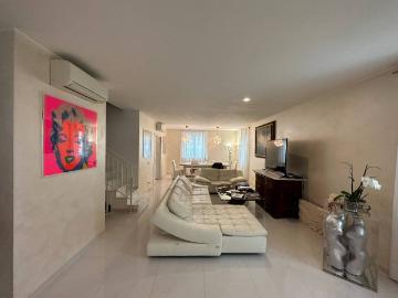 Villa in vendita a Camaiore LU