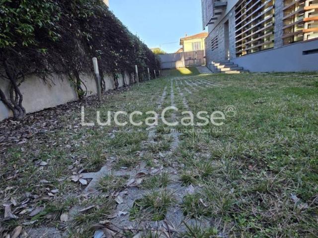 Villa in vendita a Camaiore LU