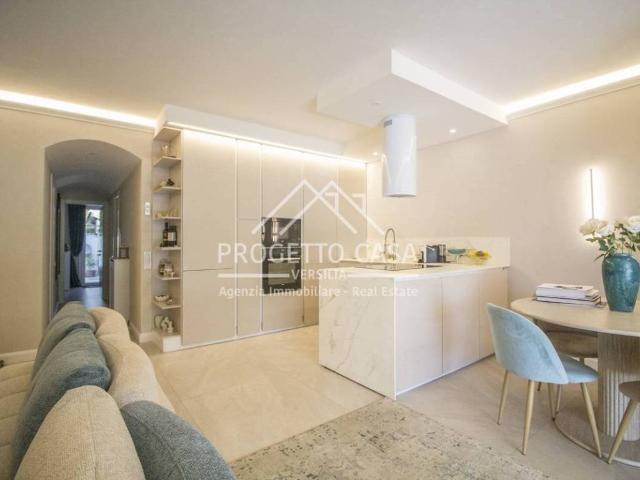 Villa in vendita a Camaiore LU