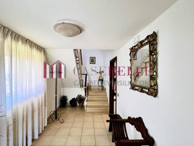 Villa in vendita a Camaiore LU