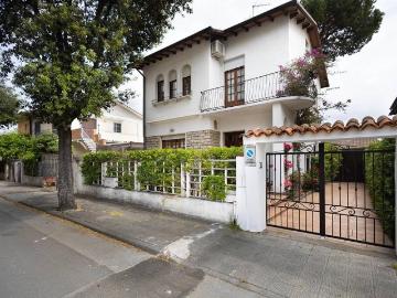 Villa in vendita a Camaiore LU