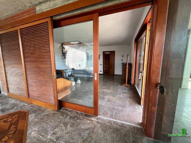 Villa in vendita a Camaiore LU