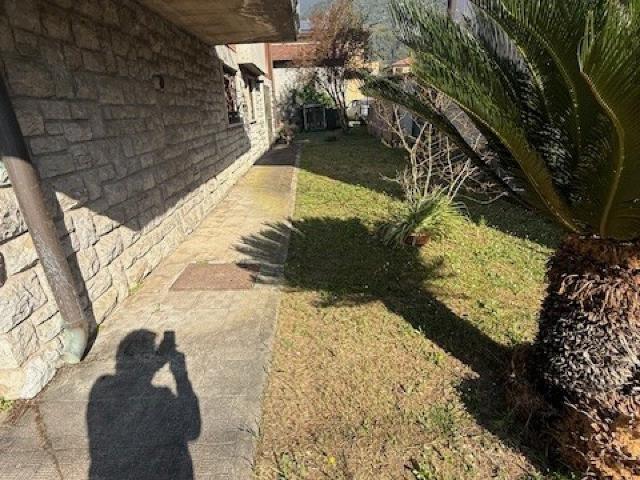 VILLA in VENDITA a CAMAIORE Sterpi di 10 vani