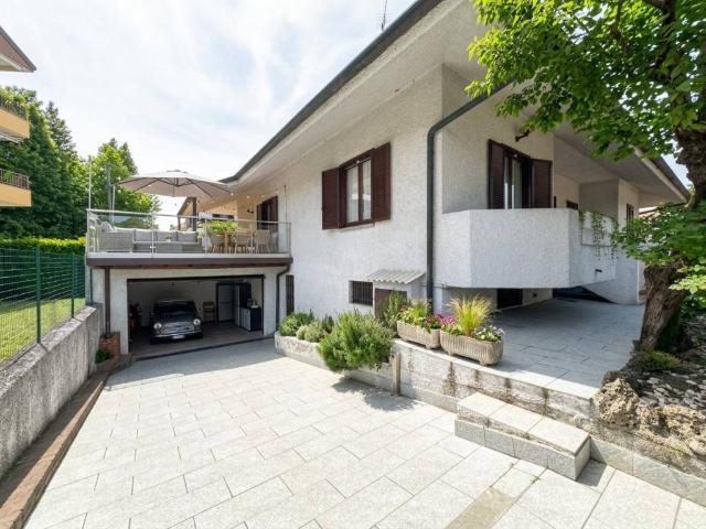 Villa in vendita a Cambiago MI