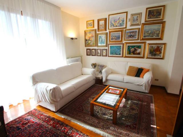 Villa in vendita a Cambiago MI