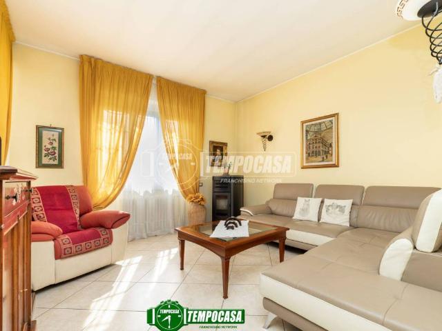 Villa in vendita a Cambiago MI
