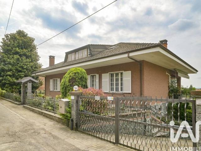 Villa in vendita a Camerano Casasco AT