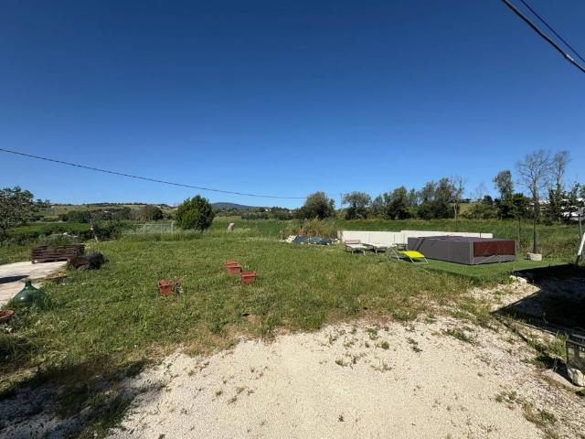 Villa in vendita a Camerano AN