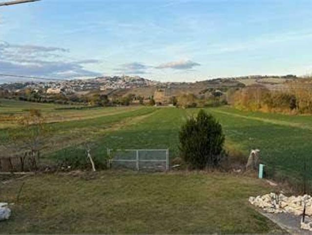 Villa in vendita a Camerano AN