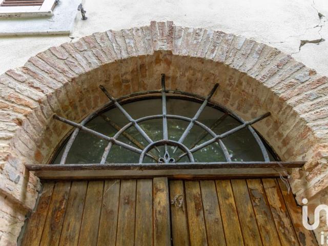 Villa in vendita a Camerino